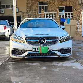 Mercedes-Benz E350 2011