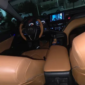Toyota Camry Hybrid 2023