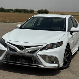 Toyota Camry 2023