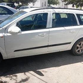 Opel Astra 2004