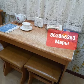 стол кухонный
