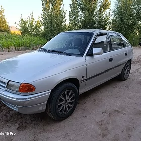 Opel Astra 1992