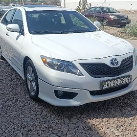 Toyota Camry 2010