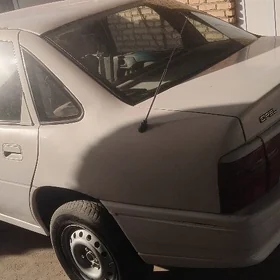 Opel Vectra 1989