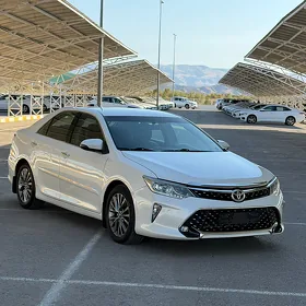 Toyota Camry 2014