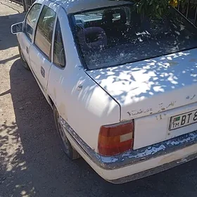 Opel Vectra 1989