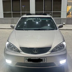 Toyota Camry 2005
