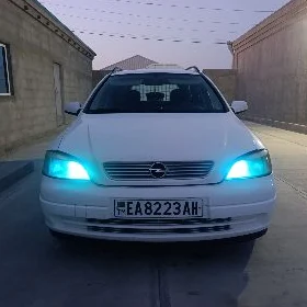 Opel Astra 2000