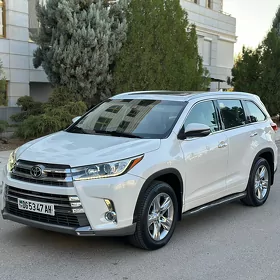 Toyota Highlander 2018