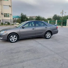 Toyota Camry 2003