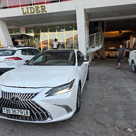 Lexus ES 350 2023