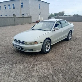 Mitsubishi Galant 2001