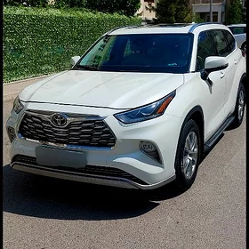 Toyota Highlander 2021