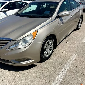 Hyundai Sonata 2011
