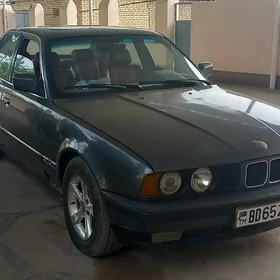BMW 520 1990