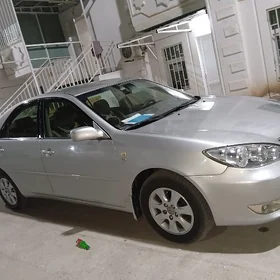 Toyota Camry 2003