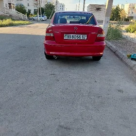 Opel Vectra 1998
