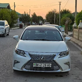 Lexus ES 350 2016