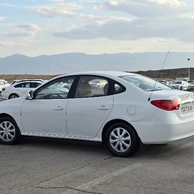 Hyundai Elantra 2010