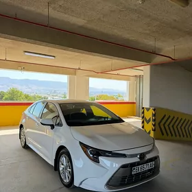 Toyota Corolla 2024