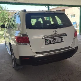 Toyota Highlander 2012