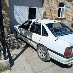 Opel Vectra 1989