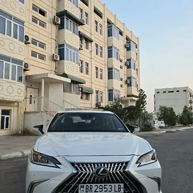 Lexus ES 350 2021