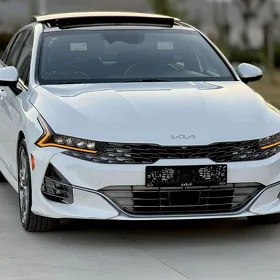 Kia K5 2023