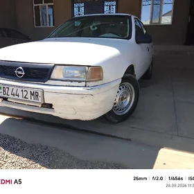 Opel Vectra 1992