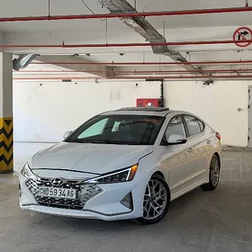 Hyundai Elantra 2019