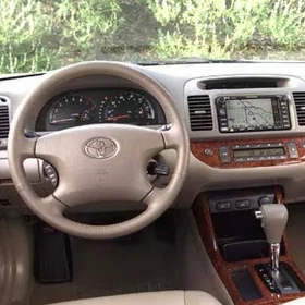 Toyota Camry 2004