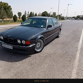 BMW 7 Series 1990