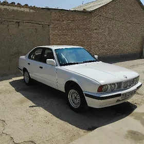 BMW 525 1989