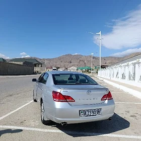 Toyota Avalon 2005