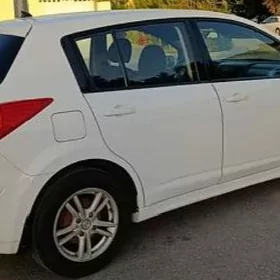 Nissan Versa 2010