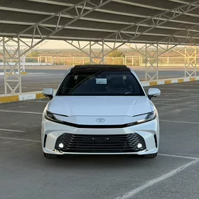 Toyota Camry 2026