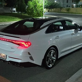 Kia K5 2021