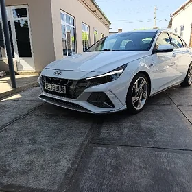 Hyundai Elantra 2021