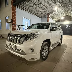 Toyota Land Cruiser Prado 2015