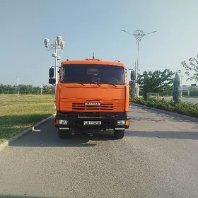 Kamaz 6520 2013