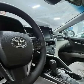 Toyota Camry 2022