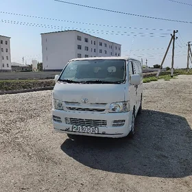 Toyota Hiace 2008