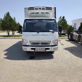 Mitsubishi Fuso 2025