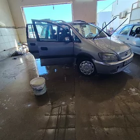 Opel Zafira 2002