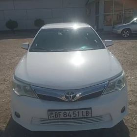 Toyota Camry 2012