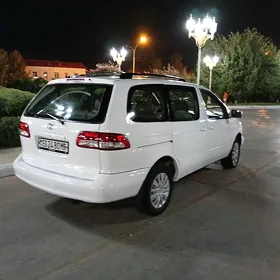 Toyota Sienna 1998