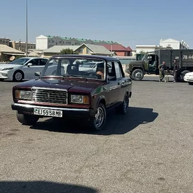 Lada 2107 2000
