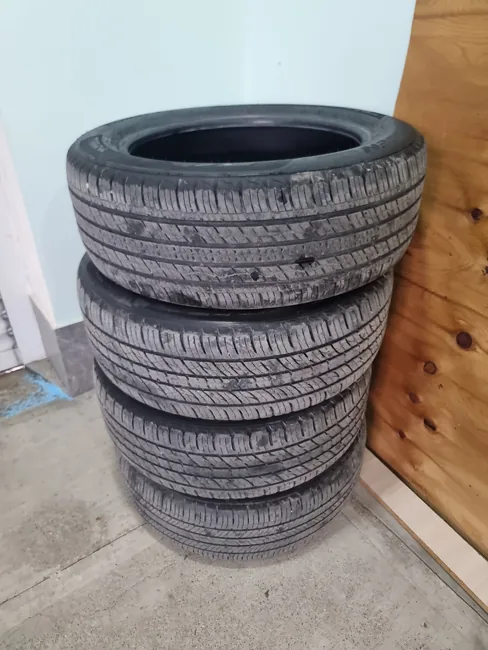 Kumho 235 55 19
