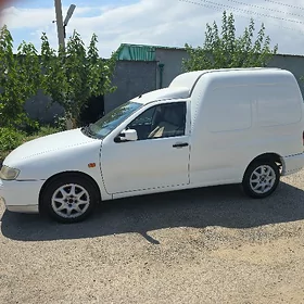Volkswagen Caddy 2005