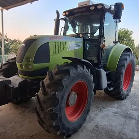 John Deere 2012